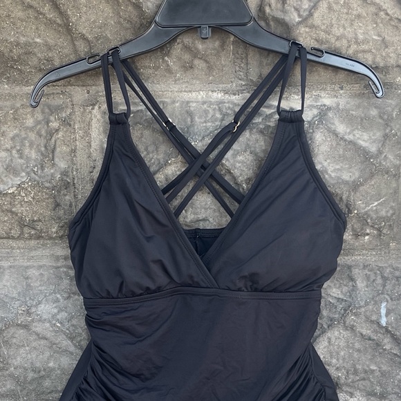 La Blanca Black Bathing Suit - Picture 6 of 7